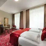 Norica - Thermenhotels Gastein Mit Dem Bademantel Direkt In Therme Otel Bad Hofgastein