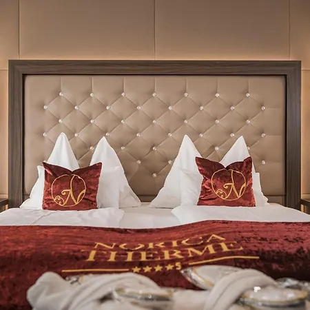 Norica - Thermenhotels Gastein Mit Dem Bademantel Direkt In Therme 4* באד הופגסטין