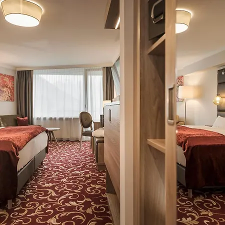 מלון Norica - Thermenhotels Gastein Mit Dem Bademantel Direkt In Therme