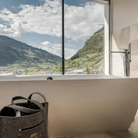 فندق Norica - Thermenhotels Gastein Mit Dem Bademantel Direkt In Therme 4*