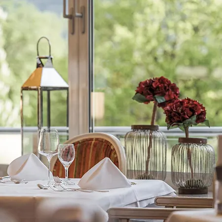 Norica - Thermenhotels Gastein Mit Dem Bademantel Direkt In Therme Hotel 4*