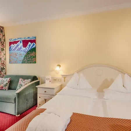 Norica - Thermenhotels Gastein Mit Dem Bademantel Direkt In Therme 4* באד הופגסטין