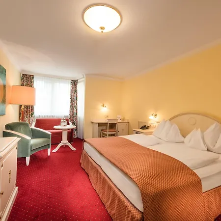 Hotel Norica - Thermenhotels Gastein Mit Dem Bademantel Direkt In Therme 4*