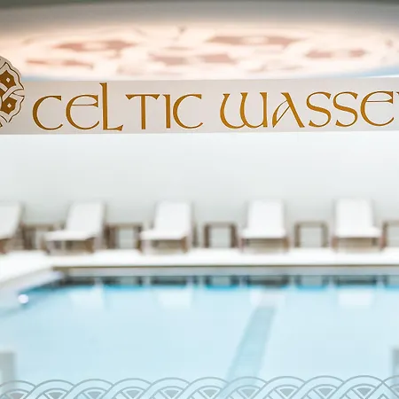 Norica - Thermenhotels Gastein Mit Dem Bademantel Direkt In Therme Bad Hofgastein