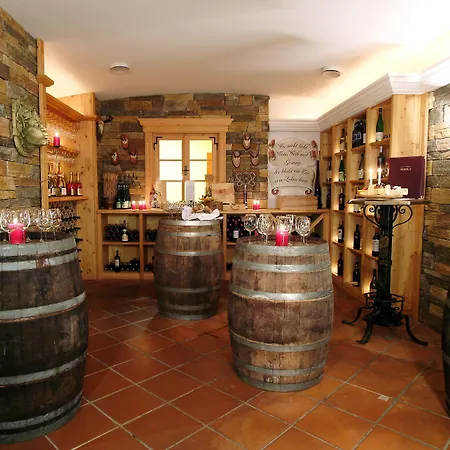 Hotel Norica - Thermenhotels Gastein Mit Dem Bademantel Direkt In Therme 4*