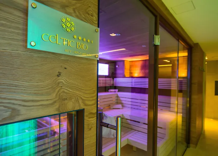 Norica - Thermenhotels Gastein Mit Dem Bademantel Direkt In Therme 4*